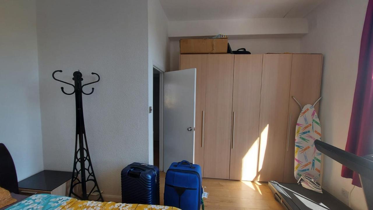 Extra Large One Bedroom Flat With Parking Londýn Exteriér fotografie